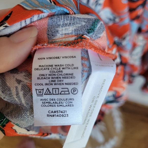 LOFT, New Red Botanical Tropical Floral V-Neck Button Tie Waist Midi Dress 4 - Picture 10 of 12